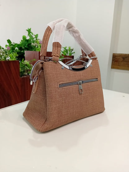 Ban Mei Premium Leather Handbag – Elegant Structured Carry