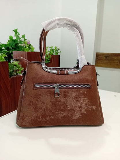 Ban Mei Deluxe Leather Handbag – Statement Hardware Satchel