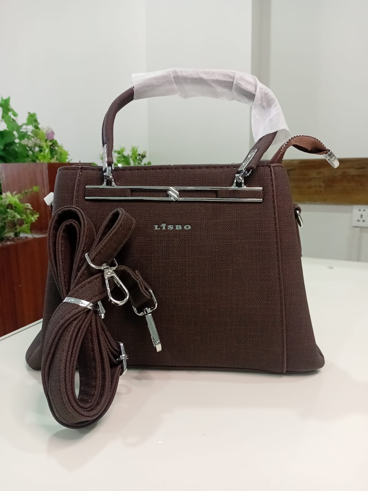 Ban Mei Opulence Leather Handbag – Premium Statement Satchel