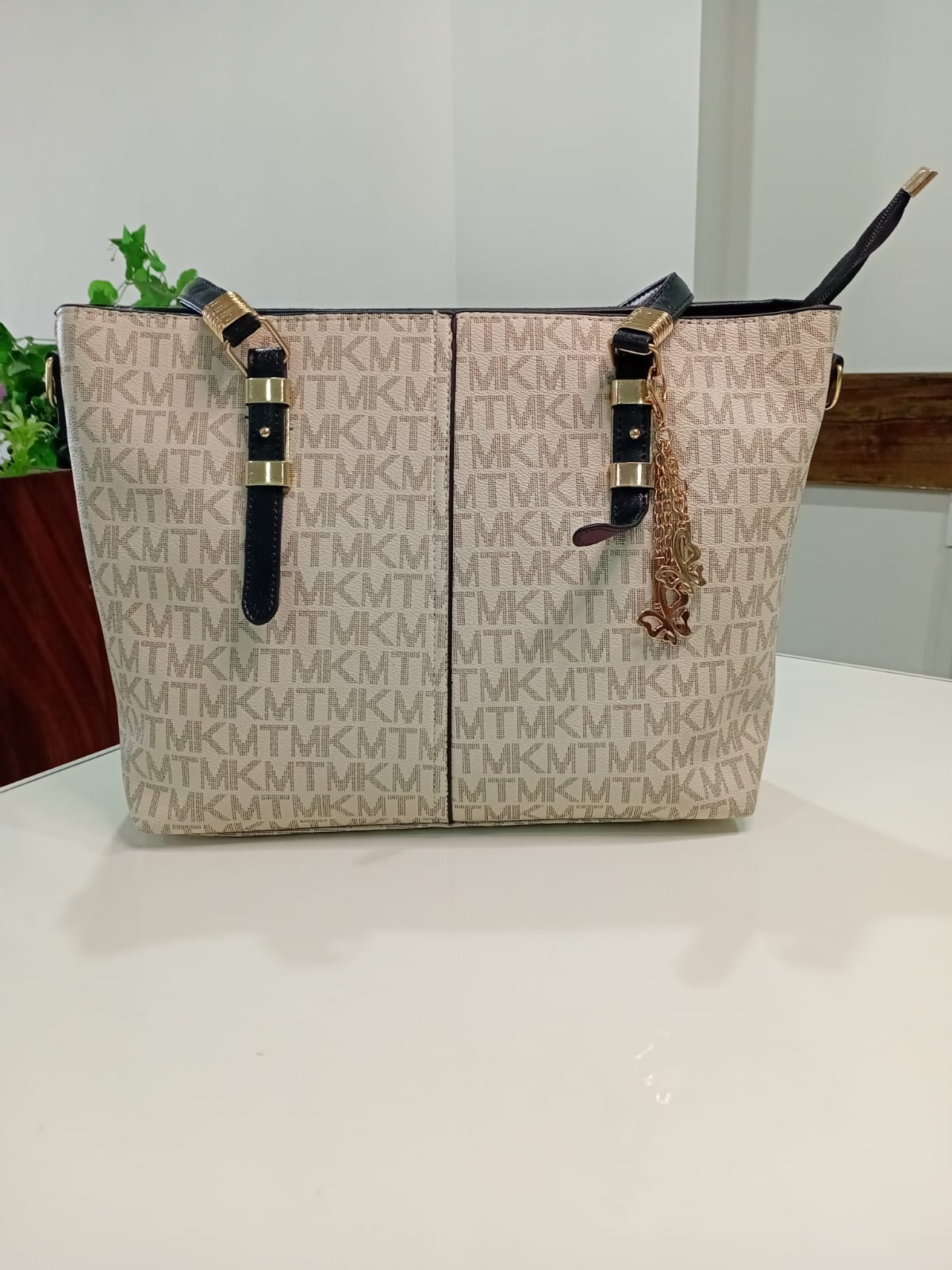 Signature Print Structured Tote
