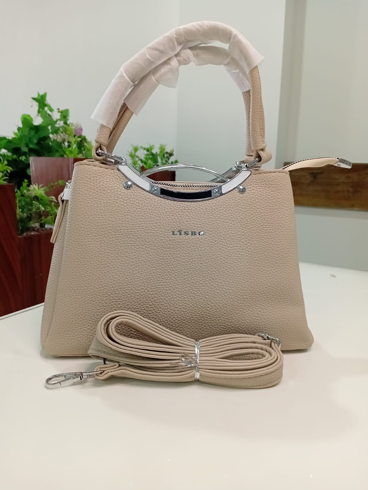 Ban Mei Couture Leather Handbag – Designer-Inspired Statement Bag
