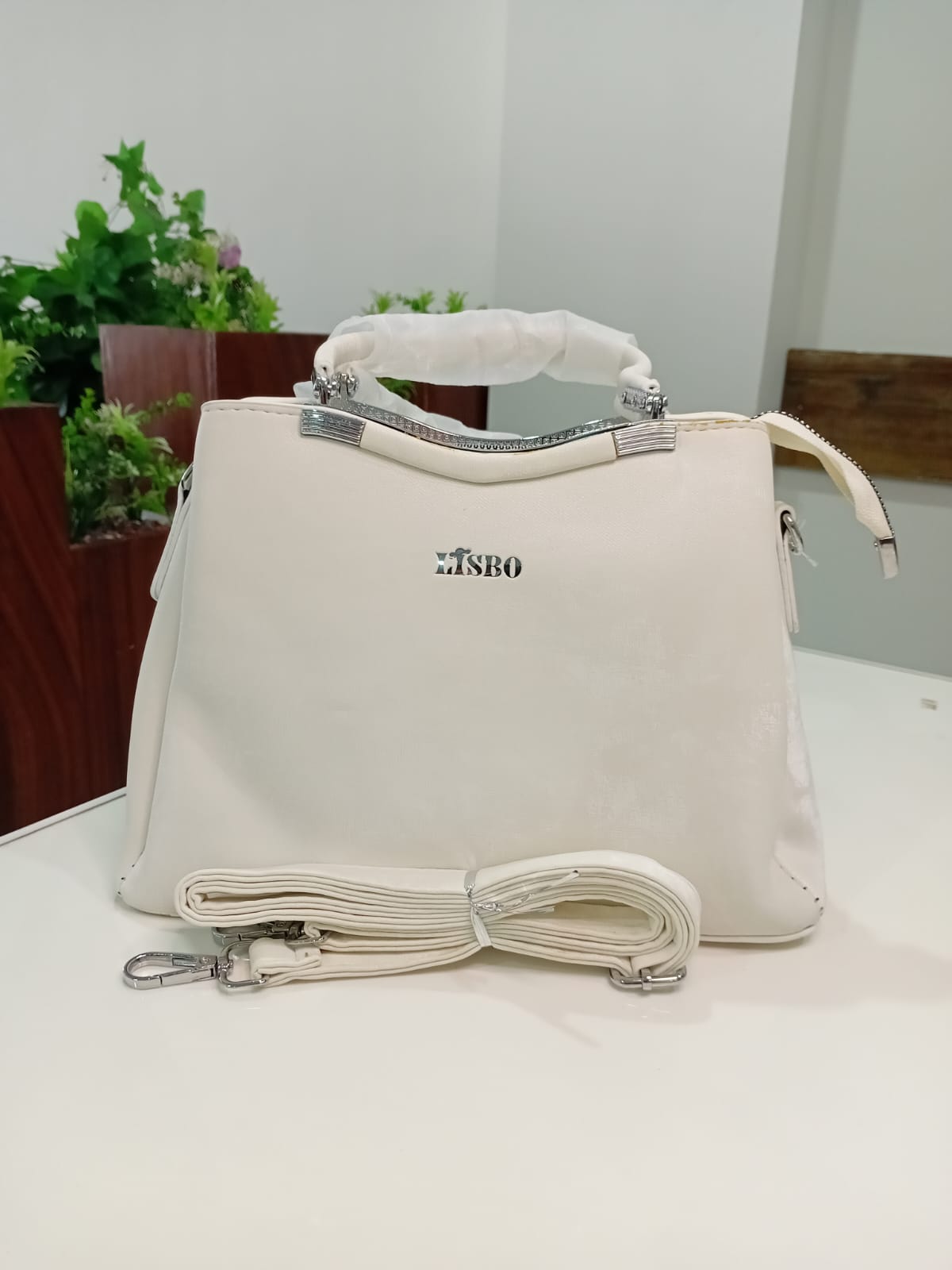 Ban Mei Luxe Satchel Handbag – Refined Ribbed Leather Design