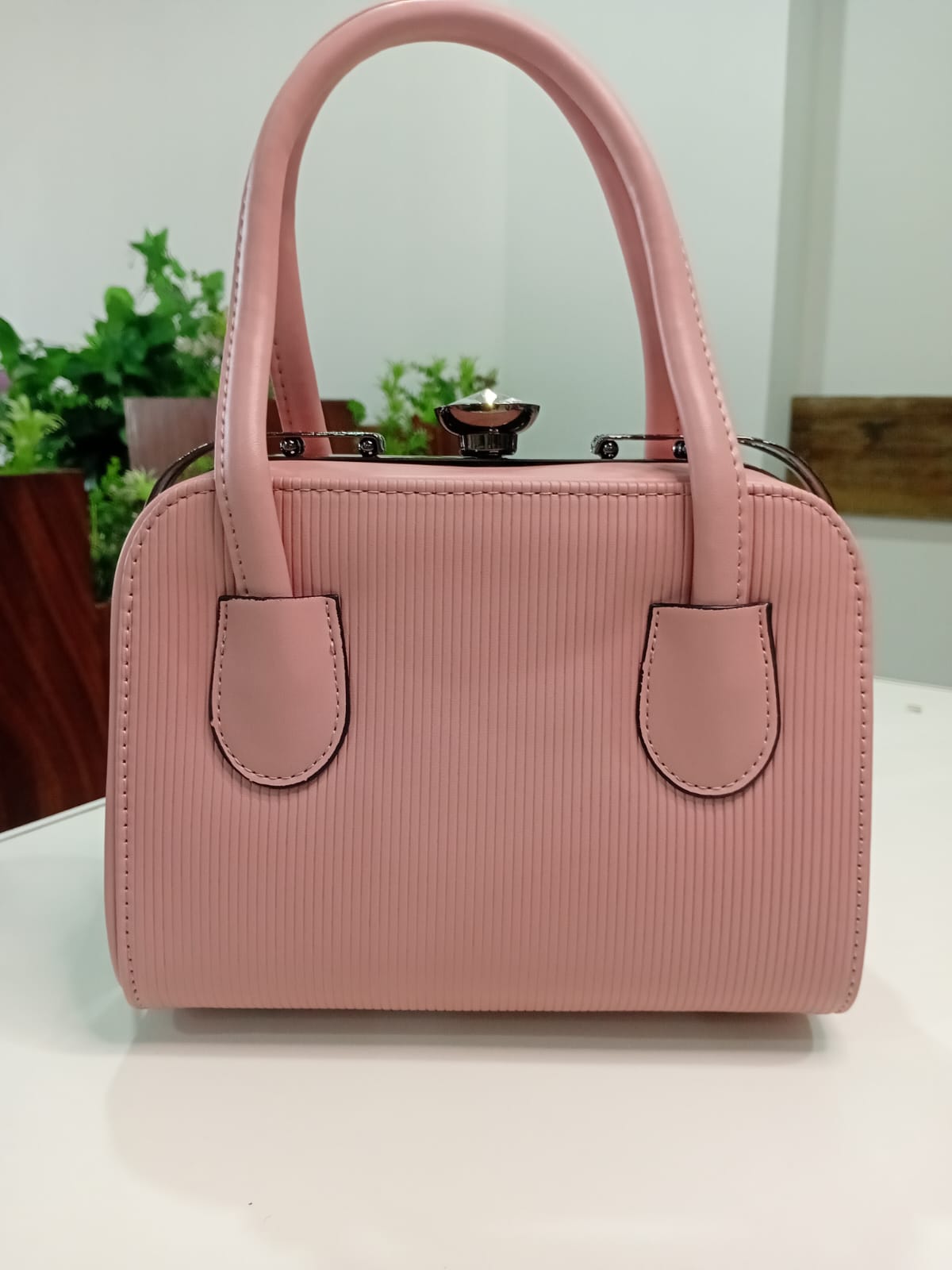 Ban Mei Structured Mini Handbag – Classic Boxy Satchel