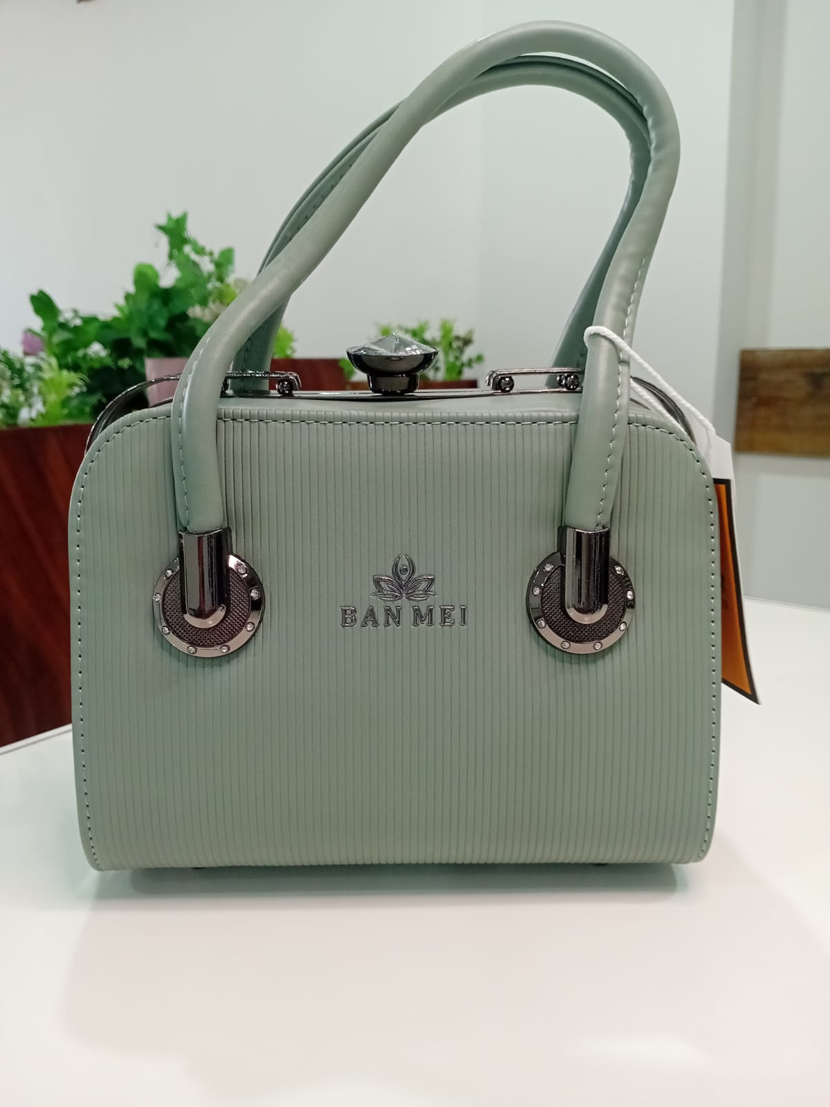 Ban Mei Structured Mini Handbag – Classic Boxy Satchel